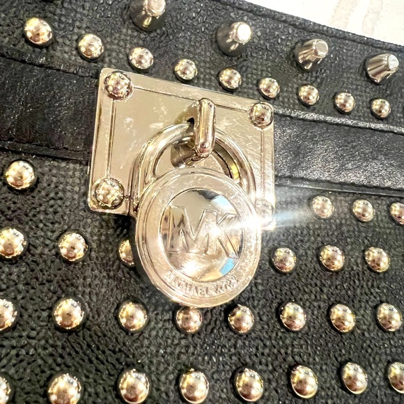 Michael Kors Black Leather Logo Lock Studded front purse/Fanny pack belt - Picture 2 of 11